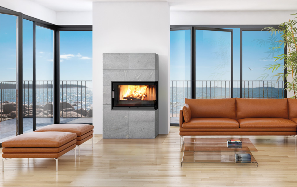 The large door on the Deko Uno stove helps present the fire in an attractive way